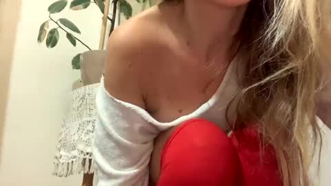 Snapshot of sexysexydream chatting on January 2025 07:10:02 PM Anya online show from January 2025 07:10:02 PM