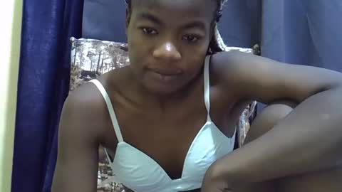 Snapshot of sexyshaz22 chatting on February 2026 09:24:01 PM sexyshaz22 online show from February 2026 09:24:01 PM