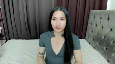 JADIEEE SO online show from May 2026 07:30:02 PM