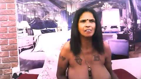 sexyva4u2luv online show from November 2025 11:58:02 PM