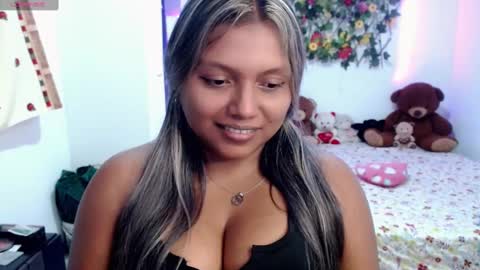 sexyvaldiry online show from February 2025 12:49:01 AM
