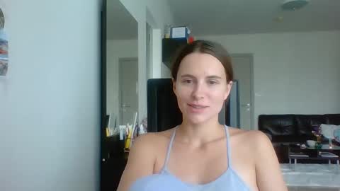 Snapshot of sexyviolettcat chatting on February 2026 02:45:01 AM Victory online show from February 2026 02:45:01 AM