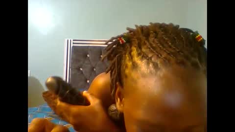 Snapshot of sexyvivy chatting on January 2025 08:32:02 AM VIVIAN online show from January 2025 08:32:02 AM