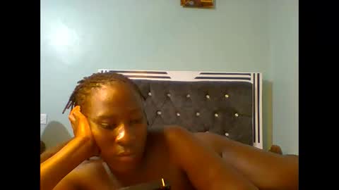 Snapshot of sexyvivy chatting on February 2025 08:14:02 PM VIVIAN online show from February 2025 08:14:02 PM