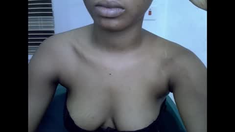 sexyxpeach online show from February 2026 06:59:01 PM