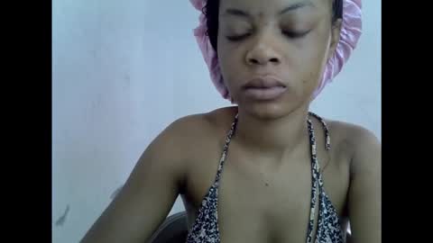 sexyxpeach online show from March 2026 09:53:02 AM