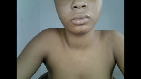 sexyxpeach online show from July 2026 09:28:02 PM