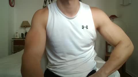 Snapshot of sexyyphilip chatting on December 2024 07:28:02 PM sexyyphilip online show from December 2024 07:28:02 PM