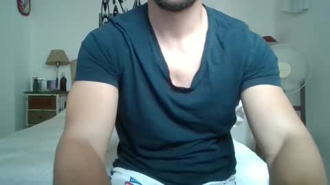 Snapshot of sexyyphilip chatting on December 2024 07:33:01 PM sexyyphilip online show from December 2024 07:33:01 PM