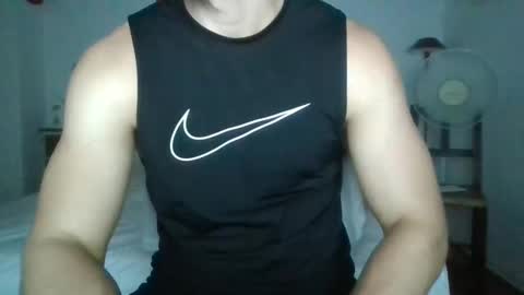 Snapshot of sexyyphilip chatting on January 2025 11:56:02 PM sexyyphilip online show from January 2025 11:56:02 PM