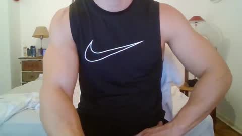 Snapshot of sexyyphilip chatting on February 2025 07:50:02 PM sexyyphilip online show from February 2025 07:50:02 PM