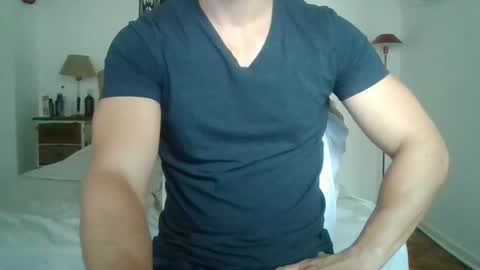 Snapshot of sexyyphilip chatting on February 2025 11:55:01 AM sexyyphilip online show from February 2025 11:55:01 AM