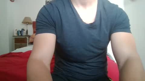 Snapshot of sexyyphilip chatting on October 2025 02:06:02 PM sexyyphilip online show from October 2025 02:06:02 PM