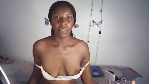 Snapshot of sexyypie chatting on February 2026 08:24:02 PM sexyypie online show from February 2026 08:24:02 PM