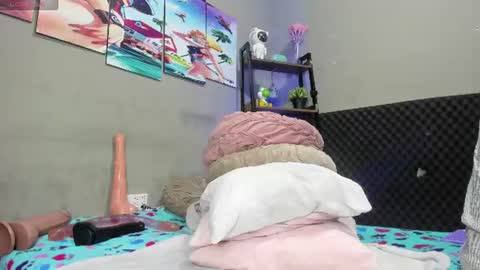 Snapshot of shadia_squirt chatting on June 2026 02:45:02 AM shadia online show from June 2026 02:45:02 AM