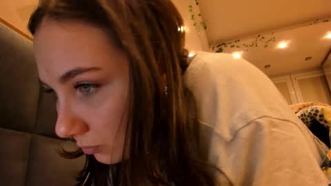 Snapshot of shadow_raffi chatting on November 2025 06:09:02 PM shadow_raffi online show from November 2025 06:09:02 PM