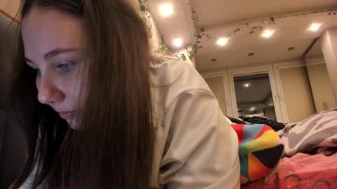 shadow_raffi online show from November 2025 02:50:01 PM