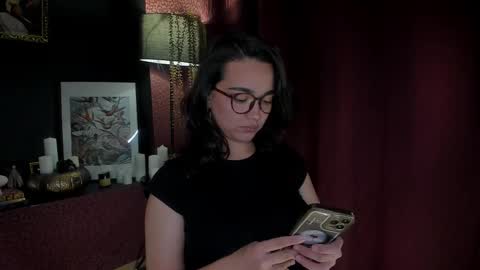 Snapshot of shadowlotus_ chatting on October 2025 08:53:02 PM Lily  online show from October 2025 08:53:02 PM