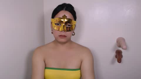 Snapshot of shadowseductress chatting on February 2026 07:02:02 AM shadowseductress online show from February 2026 07:02:02 AM