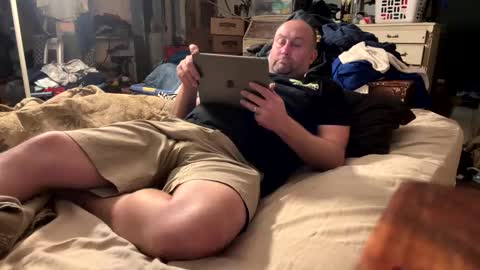 Snapshot of shadystl chatting on January 2026 08:44:01 PM shadystl online show from January 2026 08:44:01 PM