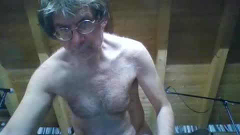 shairy702 online show from October 2025 02:22:02 AM