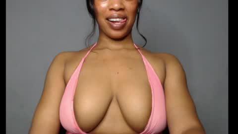 Snapshot of shallie_x chatting on May 2026 11:32:02 PM ESTHER online show from May 2026 11:32:02 PM