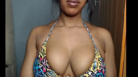 ESTHER online show from July 2026 09:19:02 AM