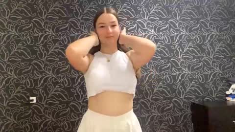 Iris online show from September 2025 08:11:02 PM