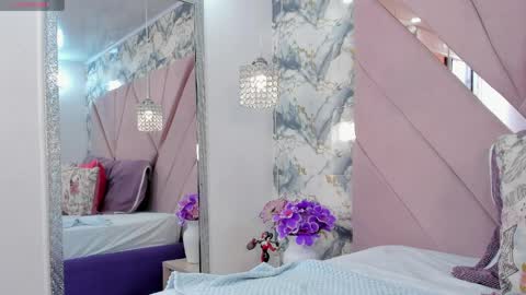 Shamara Thomson online show from April 2026 05:57:01 PM