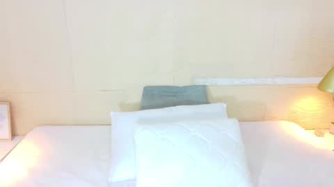 Catalina online show from October 2025 08:20:02 PM