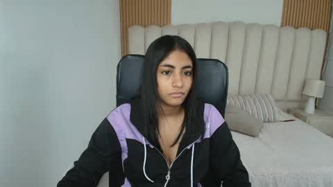 shanelle online show from April 2026 06:19:01 AM