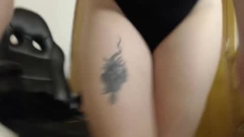 Snapshot of shanel_lozano chatting on October 2025 01:03:02 AM shanel_lozano online show from October 2025 01:03:02 AM