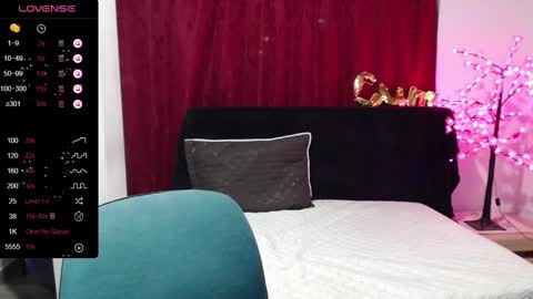 Shanel  online show from February 2025 08:33:02 AM