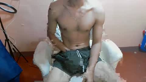 Dylan online show from February 2025 04:01:02 PM