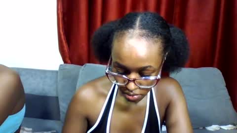 shania_sleigh online show from April 2026 02:33:02 PM
