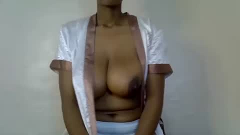 shanizz online show from September 2025 01:26:02 PM