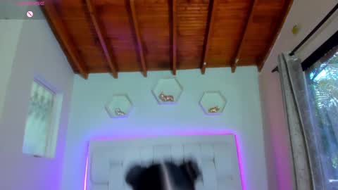 Shana online show from September 2025 02:17:01 PM