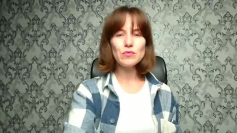 Snapshot of shannen_sweet chatting on October 2025 11:11:02 AM Shannen online show from October 2025 11:11:02 AM