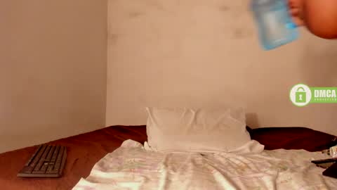 shack03 online show from March 2026 06:19:02 PM