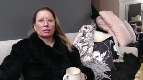 Shannon07 online show from December 2024 12:11:01 AM