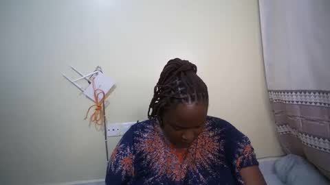 shanny_123 online show from November 2025 07:07:01 AM