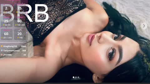 Snapshot of shanonclark chatting on January 2025 10:12:02 PM SHANON online show from January 2025 10:12:02 PM