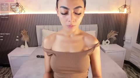 Snapshot of shanonclark chatting on October 2025 07:03:01 PM SHANON online show from October 2025 07:03:01 PM