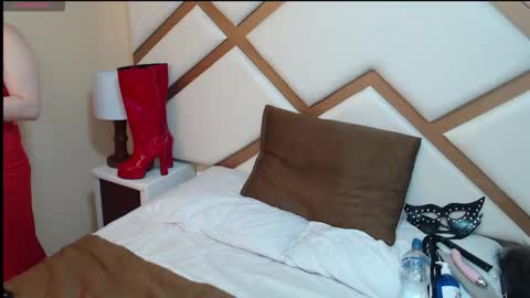 Snapshot of shantal_collinss chatting on December 2025 02:00:01 PM shantal_collinss online show from December 2025 02:00:01 PM