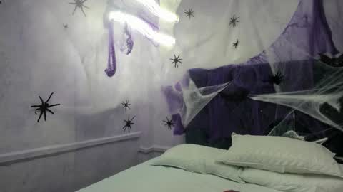 Snapshot of shantala_nastasiia chatting on October 2025 12:28:02 PM shantala nastasiia online show from October 2025 12:28:02 PM