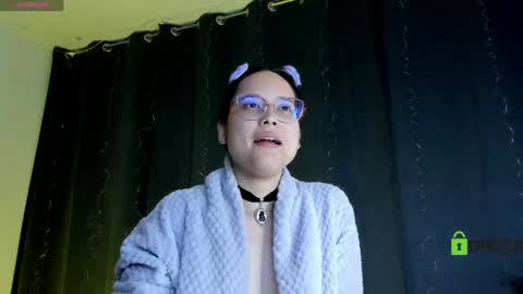 Cat-FOLLOWME and we talk IGshantal cerezo online show from January 2025 01:15:01 AM