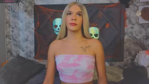 Shantal Jones online show from October 2025 12:56:02 PM