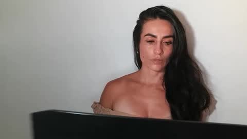 shantal online show from February 2026 04:08:01 AM