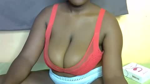 shante_dixon online show from November 2025 05:58:02 PM