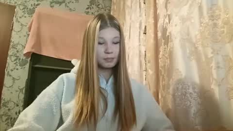 Snapshot of shantiardelean chatting on November 2025 12:22:01 PM Jess online show from November 2025 12:22:01 PM